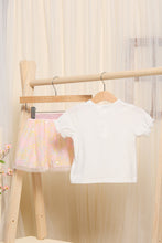 Load image into Gallery viewer, قميص أبيض مزين برقعة فراشة للبنات الرضع مع تنورة من الترتر بالكامل