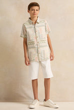 Load image into Gallery viewer, شورت رياضي أبيض للأولاد الكبار