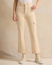 Load image into Gallery viewer, بنطلون جينز واسع باللون البيج للبنات الكبار