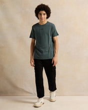 Load image into Gallery viewer, تي شيرت جاكار أخضر للأولاد الكبار