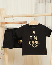 Load image into Gallery viewer, طقم مطبوع أسود للأولاد الرضع (قطعتين)