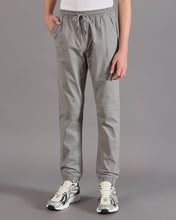 Load image into Gallery viewer, بنطلون رمادية على الطاولة: رمادي متوسط: 8