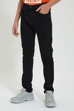 Load image into Gallery viewer, بنطلون جينز باللون الأسود للأولاد الكبار