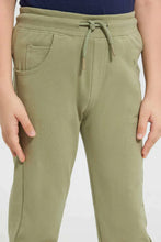 Load image into Gallery viewer, Olive Chino Trouser بنطلون تشينو باللون الزيتي