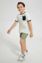 Load image into Gallery viewer, Olive Pull On Short شورت بخصر مطاطي باللون الزيتي