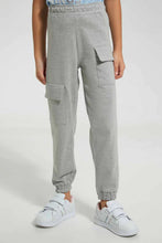 Load image into Gallery viewer, Grey Mélange Cargo Trouser بنطلون بجيوب باللون الرمادي