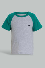 Load image into Gallery viewer, Grey And Beige Raglan T-Shirt For Baby Boys (Pack of 2) تيشيرت سادة باللون الرمادي والبيج للأولاد الرضع (قطعتين)