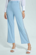 Load image into Gallery viewer, بنطلون واسع مطرز باللون الأزرق