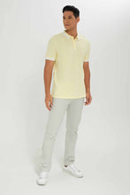 Load image into Gallery viewer, قميص بولو باللون الأصفر للرجال