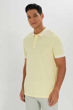 Load image into Gallery viewer, قميص بولو باللون الأصفر للرجال