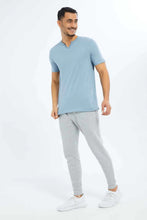 Load image into Gallery viewer, تيشيرت باللون الأزرق بياقة نوتش للرجال