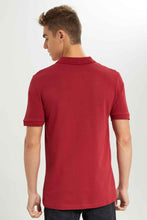 Load image into Gallery viewer, تيشيرت بولو باللون الأحمر للرجال