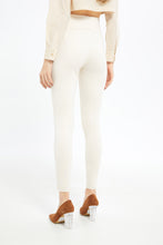 Load image into Gallery viewer, ليغينغز سليم فت باللون البيج للنساء