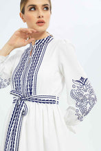 Load image into Gallery viewer, فستان باللوني الأبيض و الأزرق بطبعة للنساء