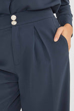 Load image into Gallery viewer, بنطلون واسع بأزرار باللون الكحلي للنساء