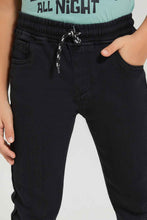 Load image into Gallery viewer, بنطلون جينز باللون الأسود للأولاد الصغار