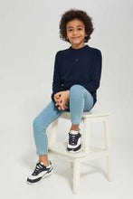 Load image into Gallery viewer, قميص سادة باللون الكحلي للأولاد الصغار