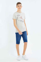 Load image into Gallery viewer, شورت أزرق بخصر مطاطي للأولاد الكبار