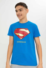 Load image into Gallery viewer, تيشيرت أزرق بطبعة سوبرمان للأولاد الكبار