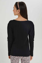 Load image into Gallery viewer, تيشيرت بأكمام طويلة باللون الأسود للبنات الكبار