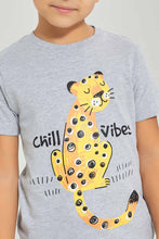 Load image into Gallery viewer, تيشيرت بطبعه نمرباللون الرمادي للأولاد الصغار