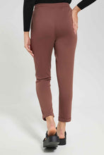 Load image into Gallery viewer, بنطلون بقصة مستقيمة باللون البني للنساء