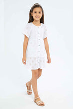 Load image into Gallery viewer, فستان باللون الأبيض مزين للبنات الصغار