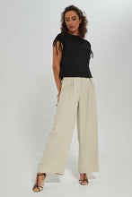 Load image into Gallery viewer, بلوزة بكتف مكشوف باللون الأسود للنساء