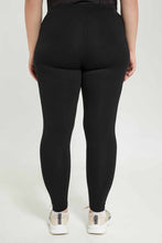 Load image into Gallery viewer, طفم ليغنغز باللون الأسود للنساء (قطعتين)