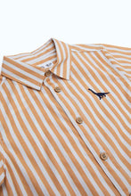 Load image into Gallery viewer, قميص كاجوال باللون البيج والأبيض للأولاد الرضع