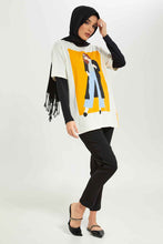 Load image into Gallery viewer, تيشيرت باللون الكريمي للنساء