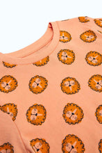 Load image into Gallery viewer, طقم تيشرت بطبعة باللون الأبيض والبرتقالي للأولاد الرضَع (قطعتين)