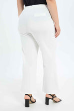 Load image into Gallery viewer, بنطلون بجيوب باللون الأبيض للنساء بمقاسات كبيرة