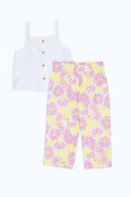 Load image into Gallery viewer, طقم كاجوال باللون العاجي للبنات الرضّع (قطعتين)