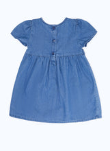 Load image into Gallery viewer, فستان دنيم باللون الأزرق للبنات حديثي الولادة