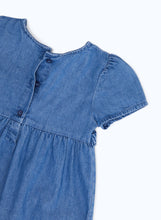 Load image into Gallery viewer, فستان دنيم باللون الأزرق للبنات حديثي الولادة