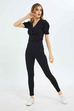 Load image into Gallery viewer, بلوزة سوداء بأزرار للنساء