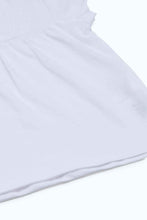 Load image into Gallery viewer, بلوزة مزينة باللون الأبيض للبنات الرضع