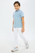 Load image into Gallery viewer, قميص كاجوال جينز باللون الأزرق للأولاد الصغار