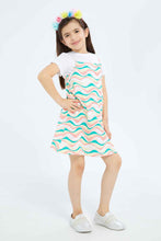 Load image into Gallery viewer, طقم فستان بألوان متعددة مع تيشيرت باللون الأبيض للبنات الصغار (قطعتين)