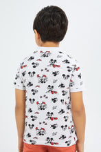 Load image into Gallery viewer, قميص بولو بطبعة ميكي ماوس باللون الأبيض للأولاد الصغار
