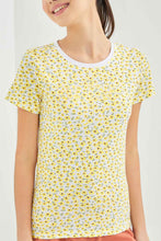 Load image into Gallery viewer, تيشيرت باللون الأصفر مطبوع للبنات الكبار