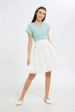 Load image into Gallery viewer, تيشيرت سادة مضلع باللون الأزرق للبنات الكبار