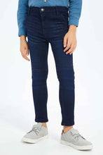 Load image into Gallery viewer, بنطلون جينز باللون الكحلي للأولاد الصغار