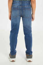 Load image into Gallery viewer, بنطلون جينز بقصة مستقيمة باللون الأزرق للأولاد الصغار