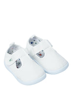 Load image into Gallery viewer, حذاء أبيض بحزام فيلكرو للأولاد