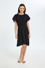 Load image into Gallery viewer, فستان باللون الأسود و أكمام مزينة للبنات الكبار