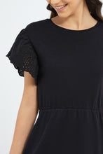 Load image into Gallery viewer, فستان باللون الأسود و أكمام مزينة للبنات الكبار