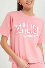 Load image into Gallery viewer, تيشيرت وردي للبنات الكبار