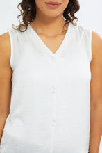 Load image into Gallery viewer, بلوزة باللون الأبيض بدون أكمام للنساء